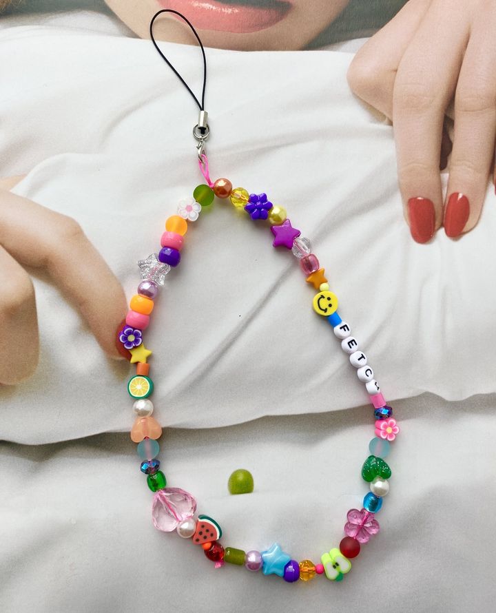 Blackcurrant Pop, The Rachel Phone Beads (Source: www.blackcurrentpop.com)