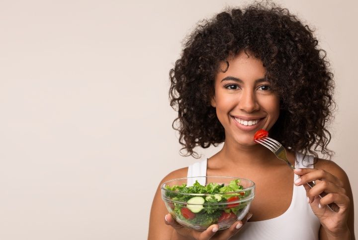 Nutrition On The Go: Healthy Eating Tips For Busy Women