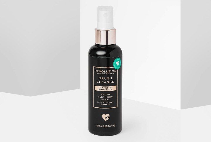 Revolution Skincare, Antibacterial Brush Cleaning Spray (source: www.beautybay.com)