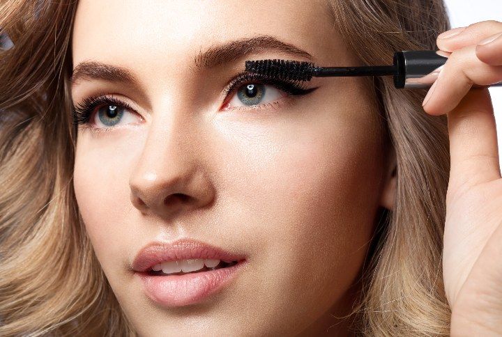 7 Curling Mascaras For Sky-High Worthy Lashes