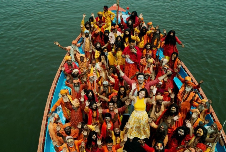 रणबीर कपूर-आलिया भट्ट की फिल्म ‘ब्रह्मास्त्र’ के ‘केसरिया’ सांग का तेलुगू वर्जन ‘कुमकुमाला’ भी है मेलोडियस, एसएस राजामौली ने किया रिलीज