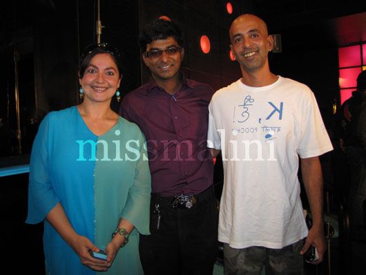 Pooja Bhatt, Producer S. Ramachandran and Manish Makhija