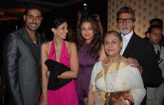 The Bachchan family: Abhishek Bachchan, Shweta Bachchan Nanda, Aishwarya Rai Bachchan, Jaya Bachchan, Amitabh Bachchan