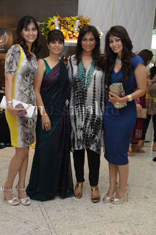 Akansha Agarwal, Neeta Lulla, Sharmilla Khanna & Shaheen Abbas