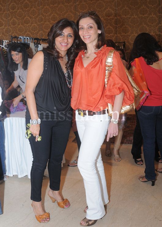 Isha Mehra with Sunaina Vahi