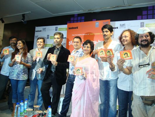 Kadambari kadam, Vijay Singh, Karan Johar, Vinod Bhanushali, Divya Dutta, Rahul Singh, Raj Zutshi and Amole Gupte