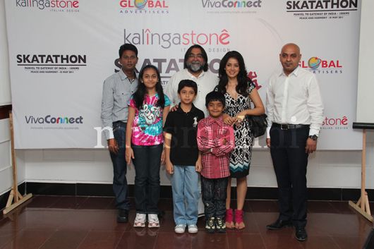 Mr. Prahlad Kakar, Vidya Malvade, Mr. Subodh Shah and the Skatathon team