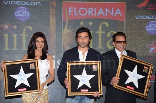 Priyanka Chopra, Bobby Deol, Dharmendra with their Floriana tiles for the IIFA Wall of Fame
