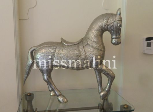 silver horsie