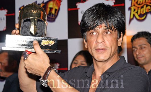 Shah Rukh Khan with the golden helmet