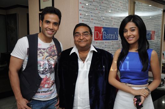 Tusshar Kapoor and Amrita Rao at a promotional event