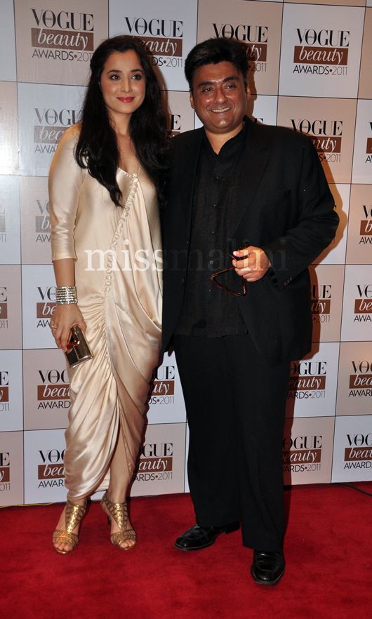 Madhuri Dixit and Anushka Sharma Bag Vogue Beauty Awards