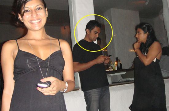 Me (the decoy), Aamir Khan's doppleganger & a girl who just had to take a closer look!