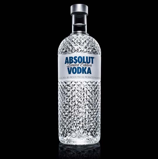 Rocky S. Hosts with Absolut Glimmer!