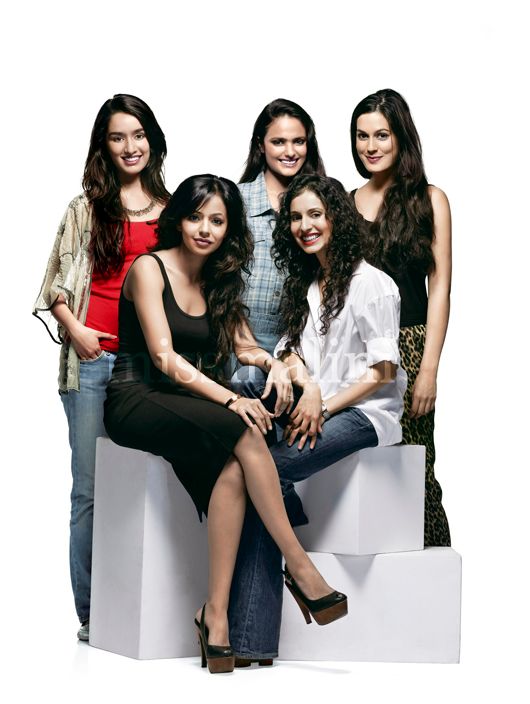 Gauri & Nainika Chosen to be the Lakmé Fashion Week, Summer/ Resort 2011 Grand Finale Designers