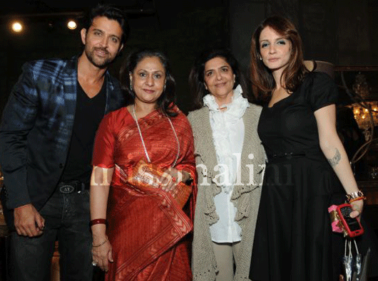 Hrithik Roshan, Jaya Bachchan, Pinky Roshan and Sussanne Roshan