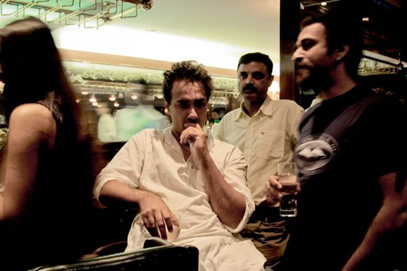 Ranvir Shorey at a pub in Mumbai