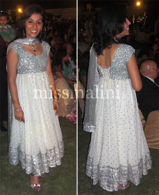 At the Sangeet - Raashi in her own creation,  Raashi Designs.