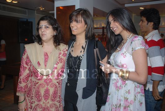 Sharmila Thackeray, Neeta Lulla and Nishka Lulla