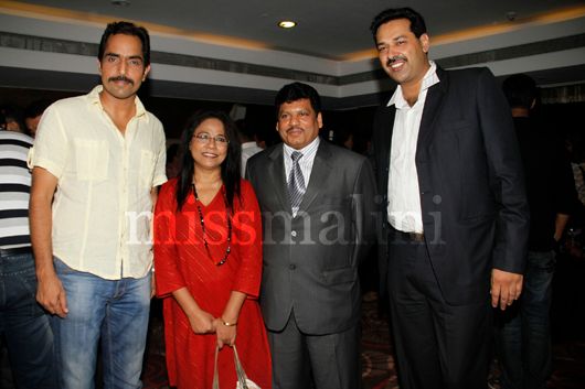 Vishwajeet Pradhan and Seema Biswas with hosts Mohammad Javed Ibrahim and Vijay