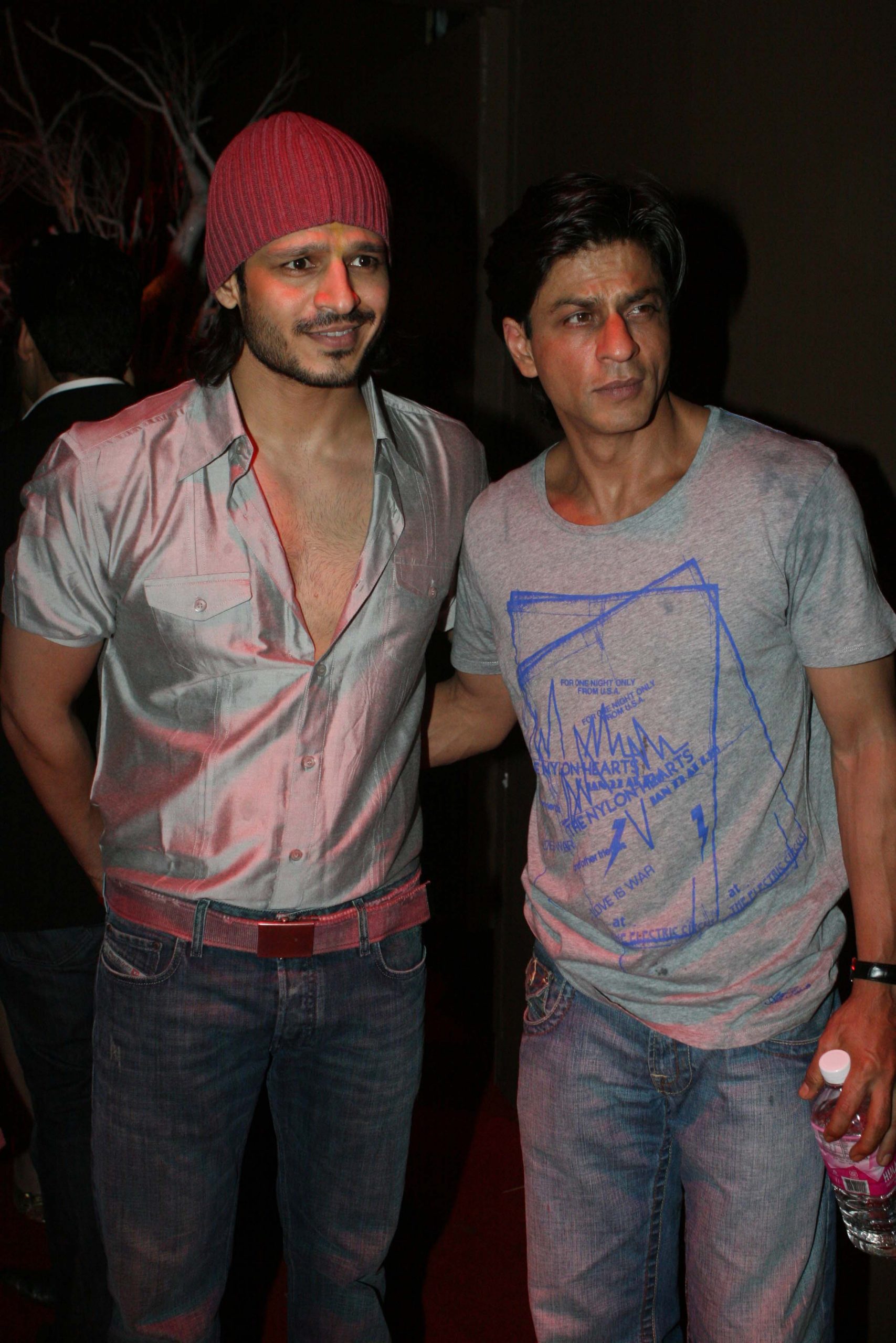 Vivek Oberio and Shah Rukh Khan