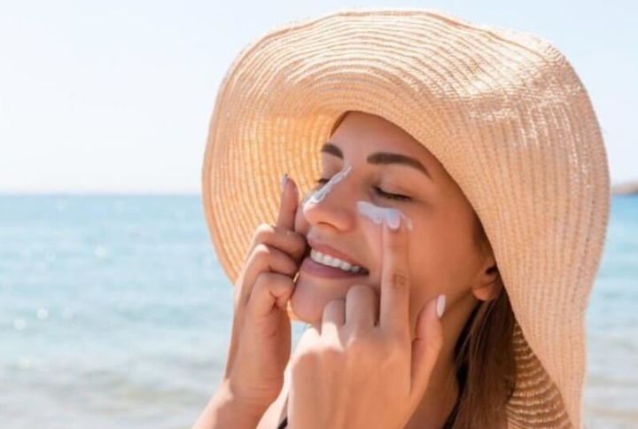 Sunscreen: Why Your Skin Desperately Needs It