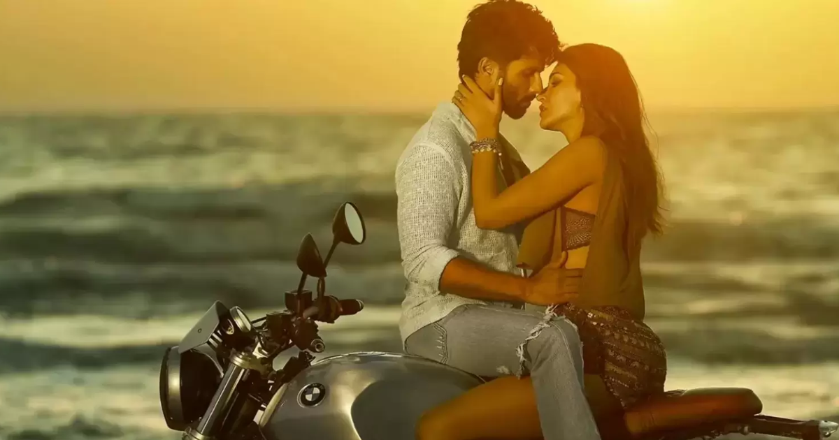 Shahid Kapoor-Kriti Sanon&#8217;s Romance Drama Set To Release This December