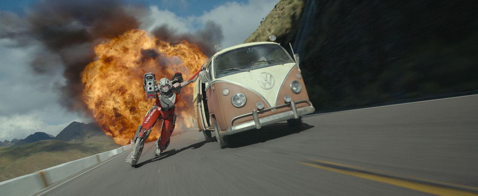 Exclusive! Here&#8217;s The Advice Michael Bay Gave Director Steven Caple Jr. For Transformers: Rise Of The Beasts