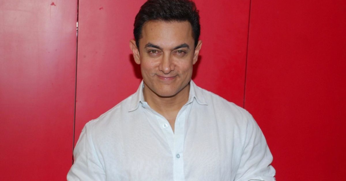 VIDEO: Aamir Khan Singing Happy Birthday To A Fan Is The Cutest Thing On The Internet Today!