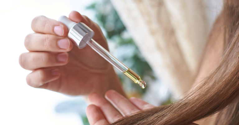 Super Easy Beauty Hack For Healthy Hair Growth Using Rosemary Oil