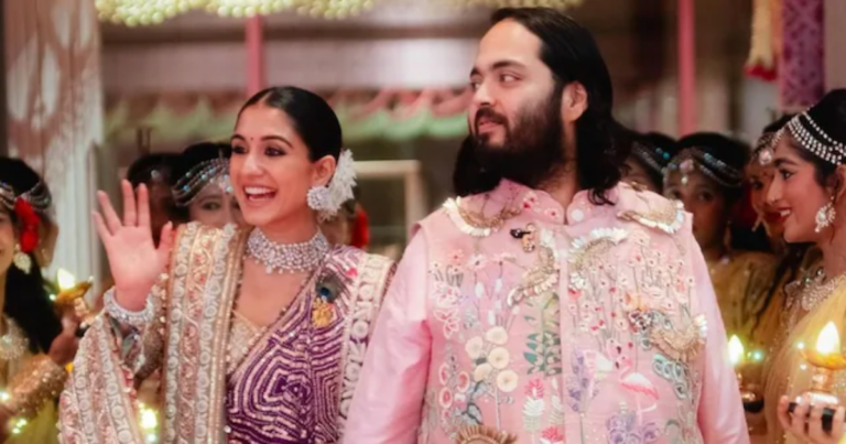 VIDEO: Anant Ambani, Radhika Merchant Get A Grand Welcome In Jamnagar Post Wedding